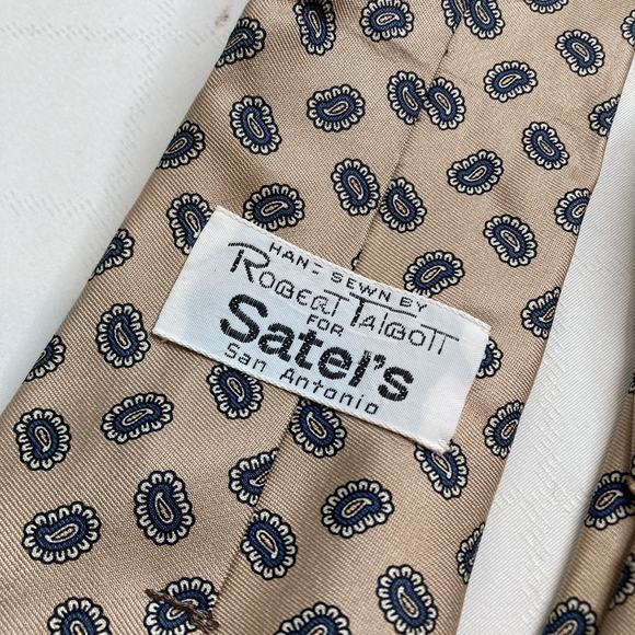 Vintage Robert Talbott Beige Paisley Tie Retro‎ Preppy Old Money Traditional - Picture 4 of 7